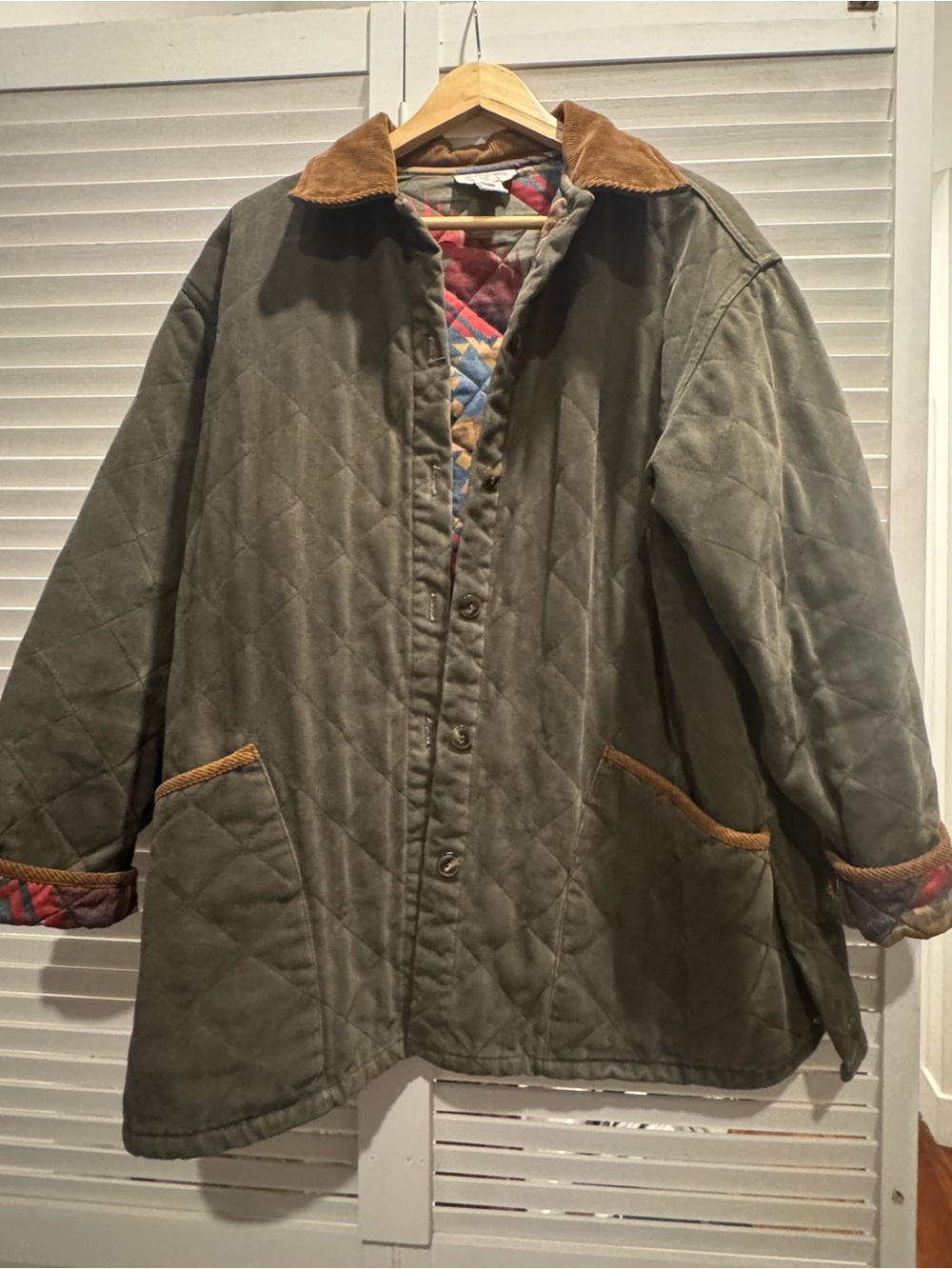 Quilted Olive Green Women's barn Coat with Corduroy Trim